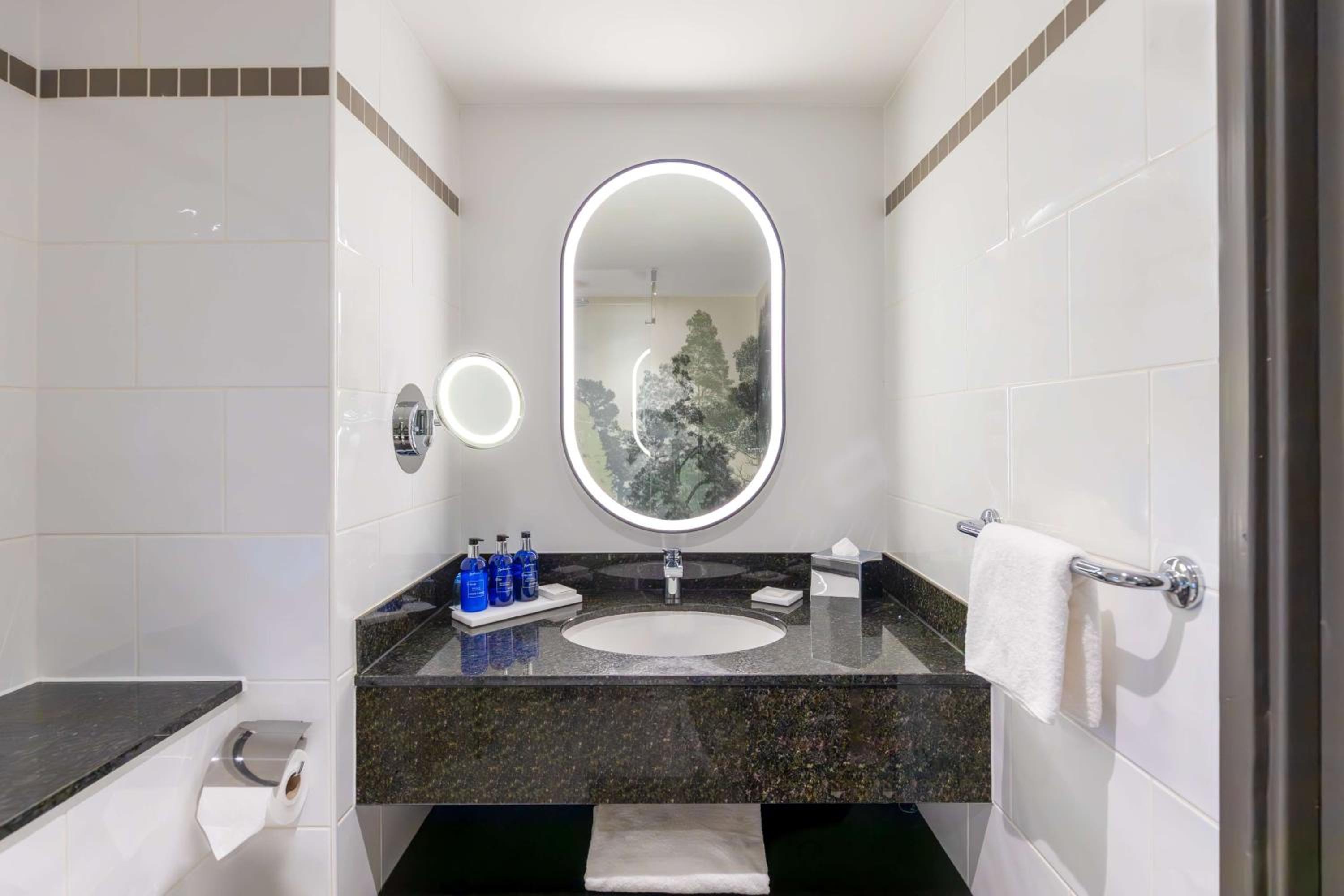 Standard Room - Photo 4