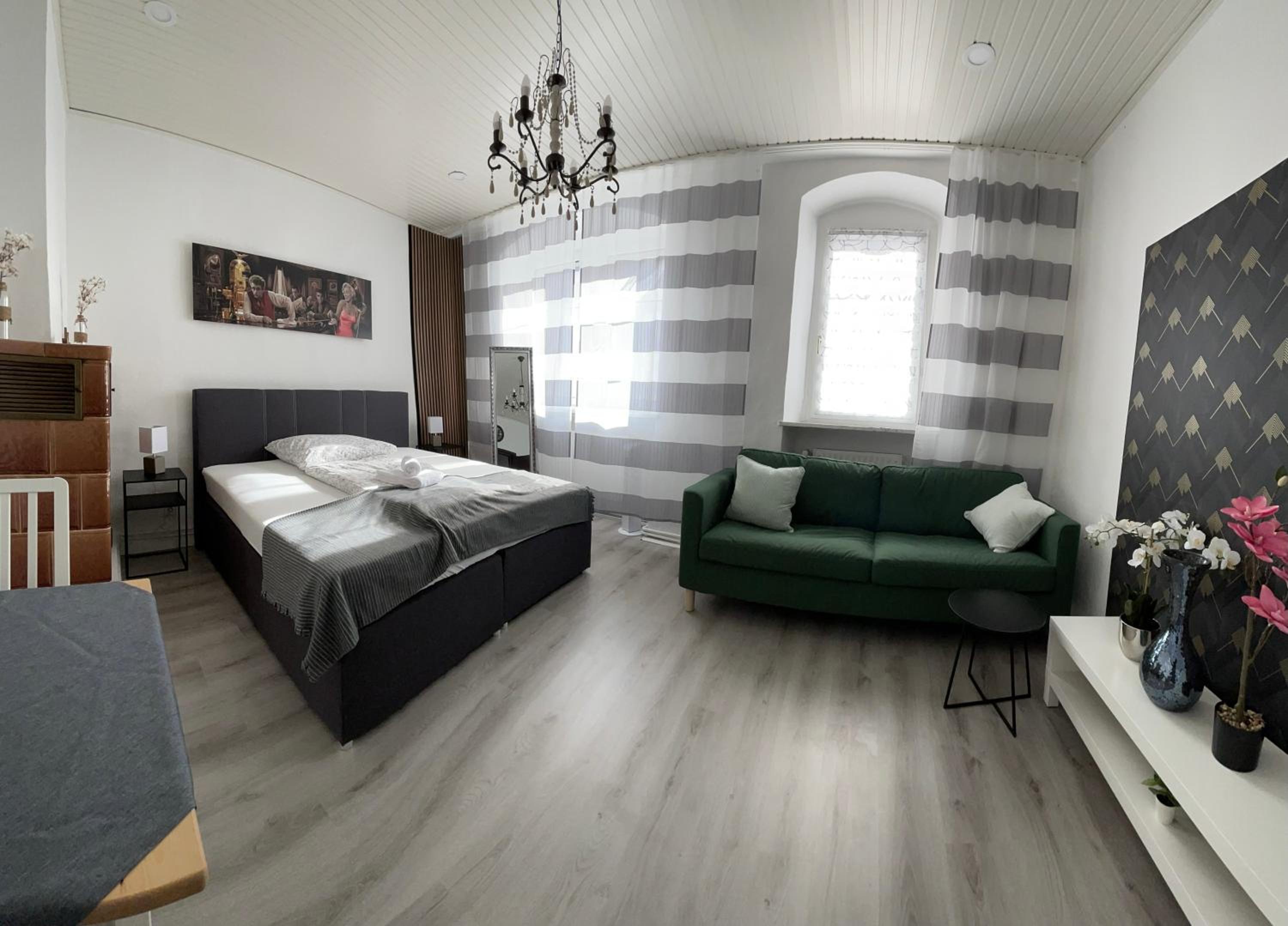 Double Room with Shared Bathroom photo 1