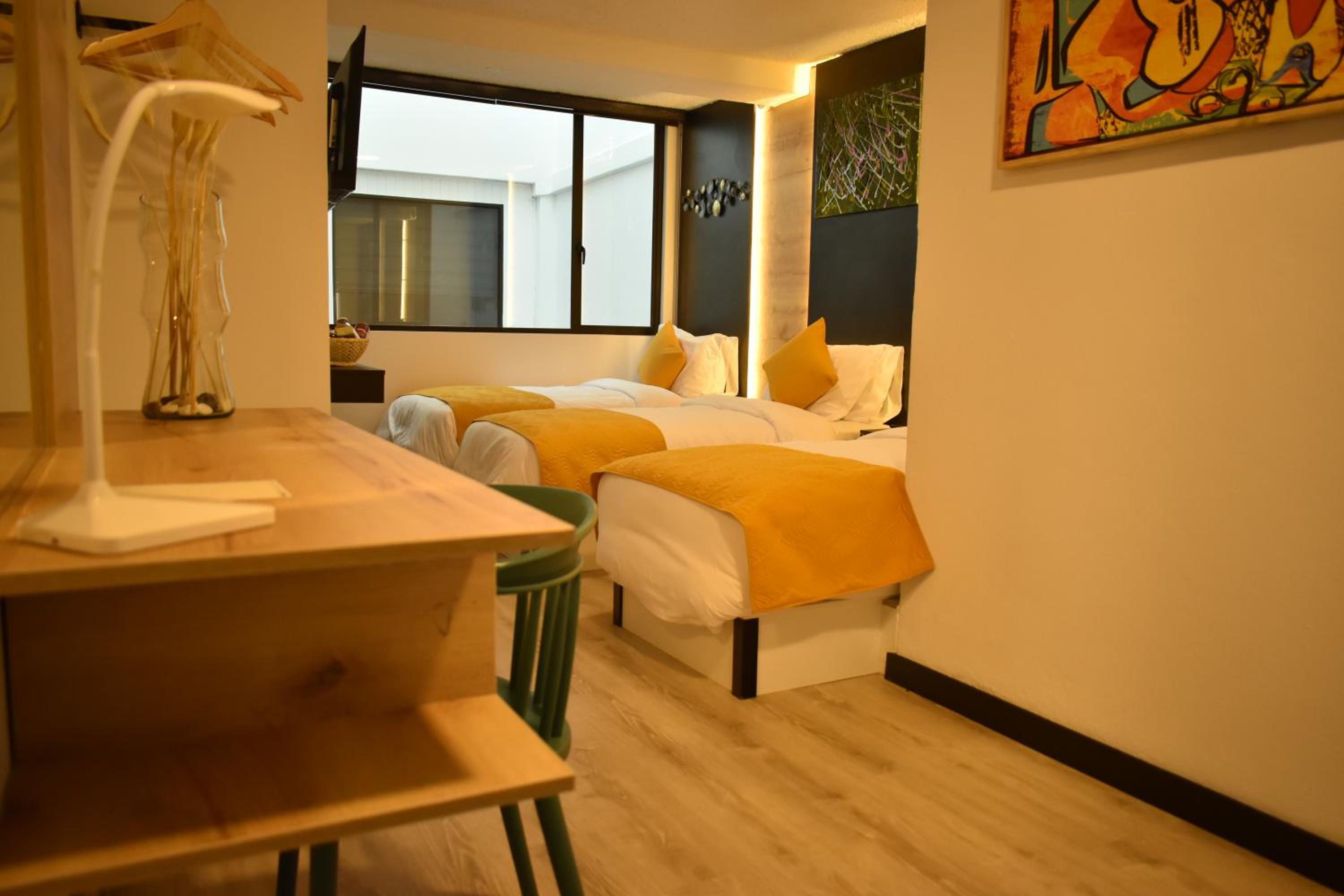 Standard Triple Room photo 3