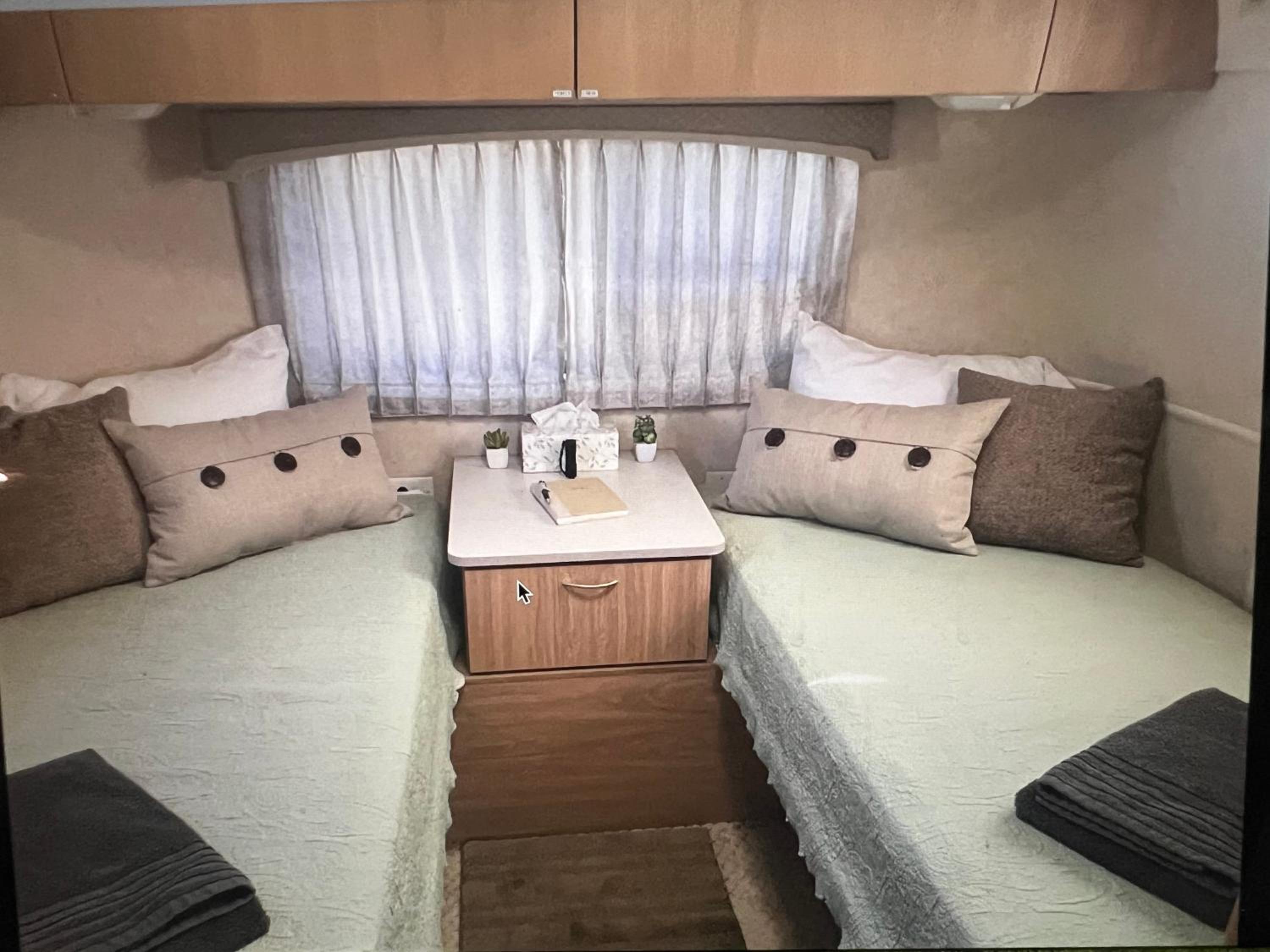 One-Bedroom House photo 1