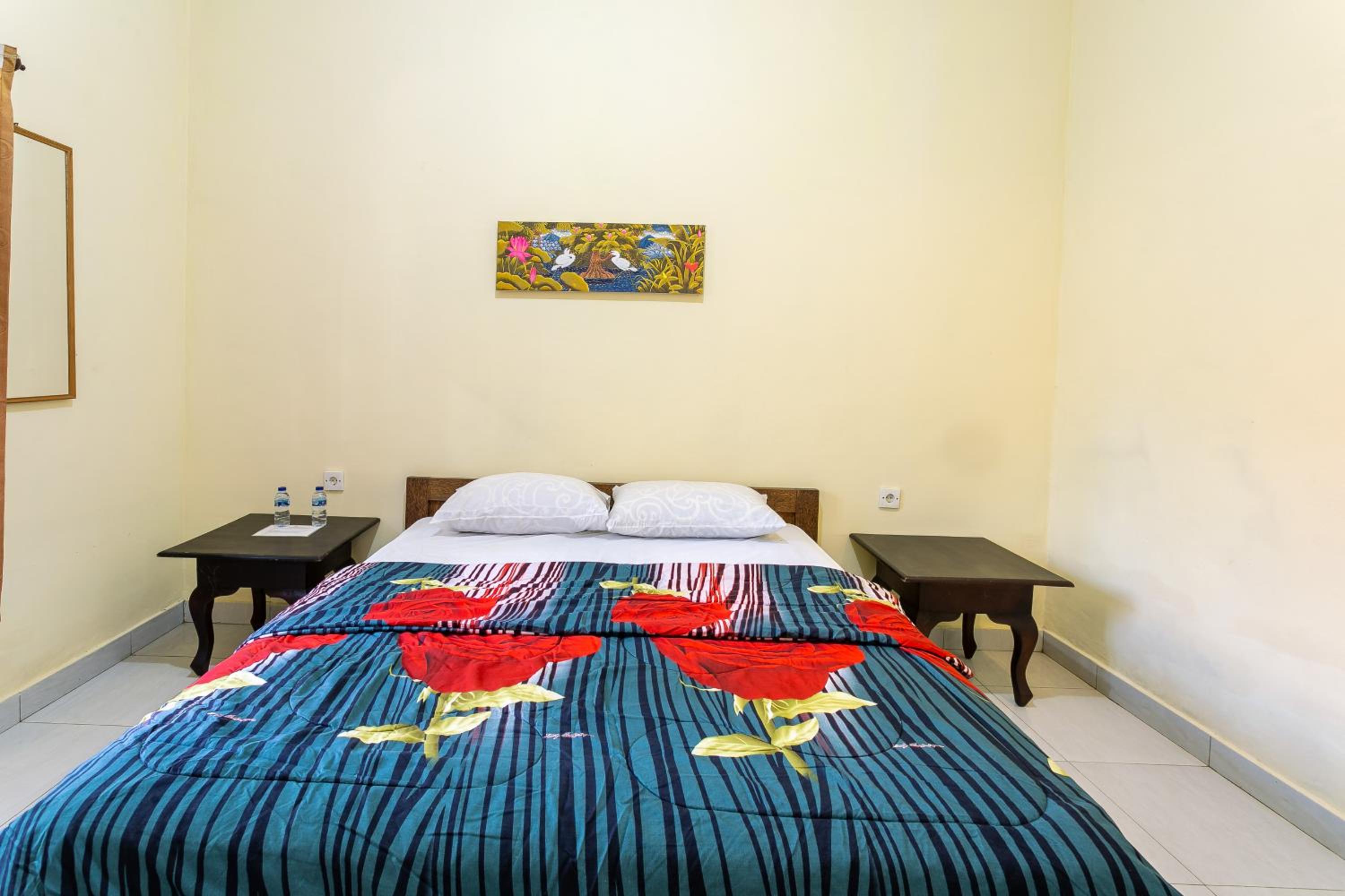 Deluxe Room with Kitchen - Photo 16