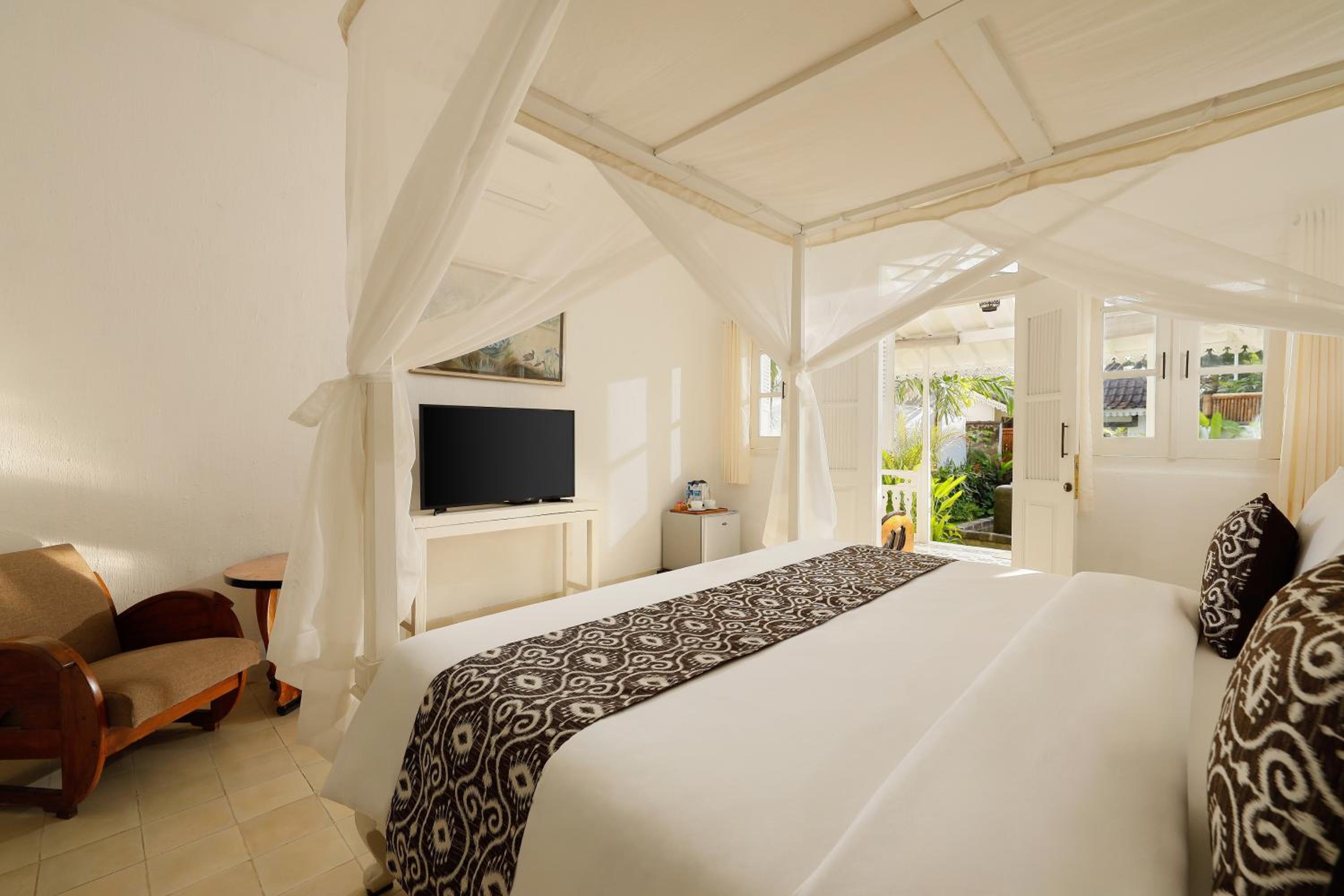 Double Room with Garden View - Photo 7