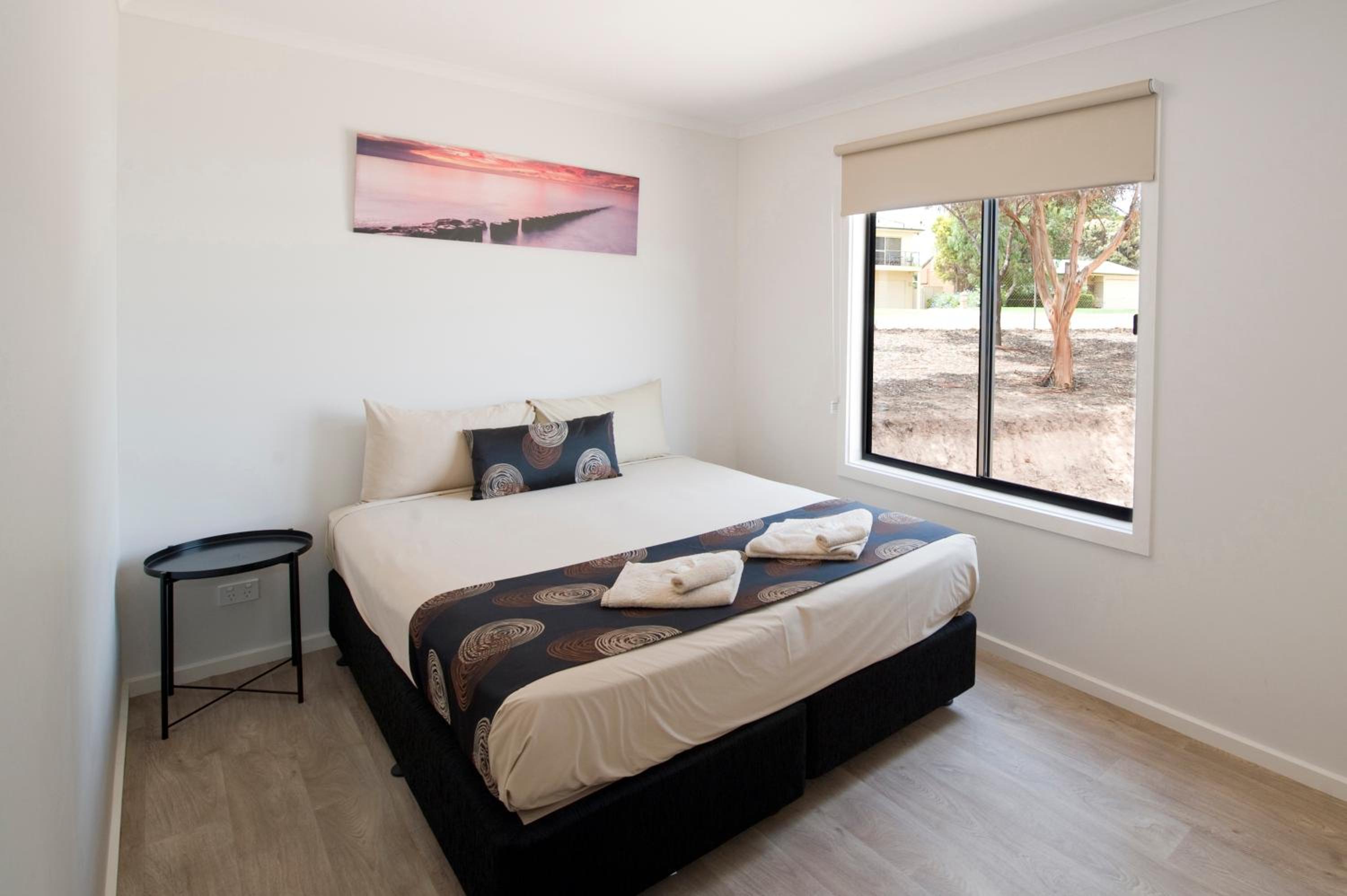 Three-Bedroom Villa photo 1