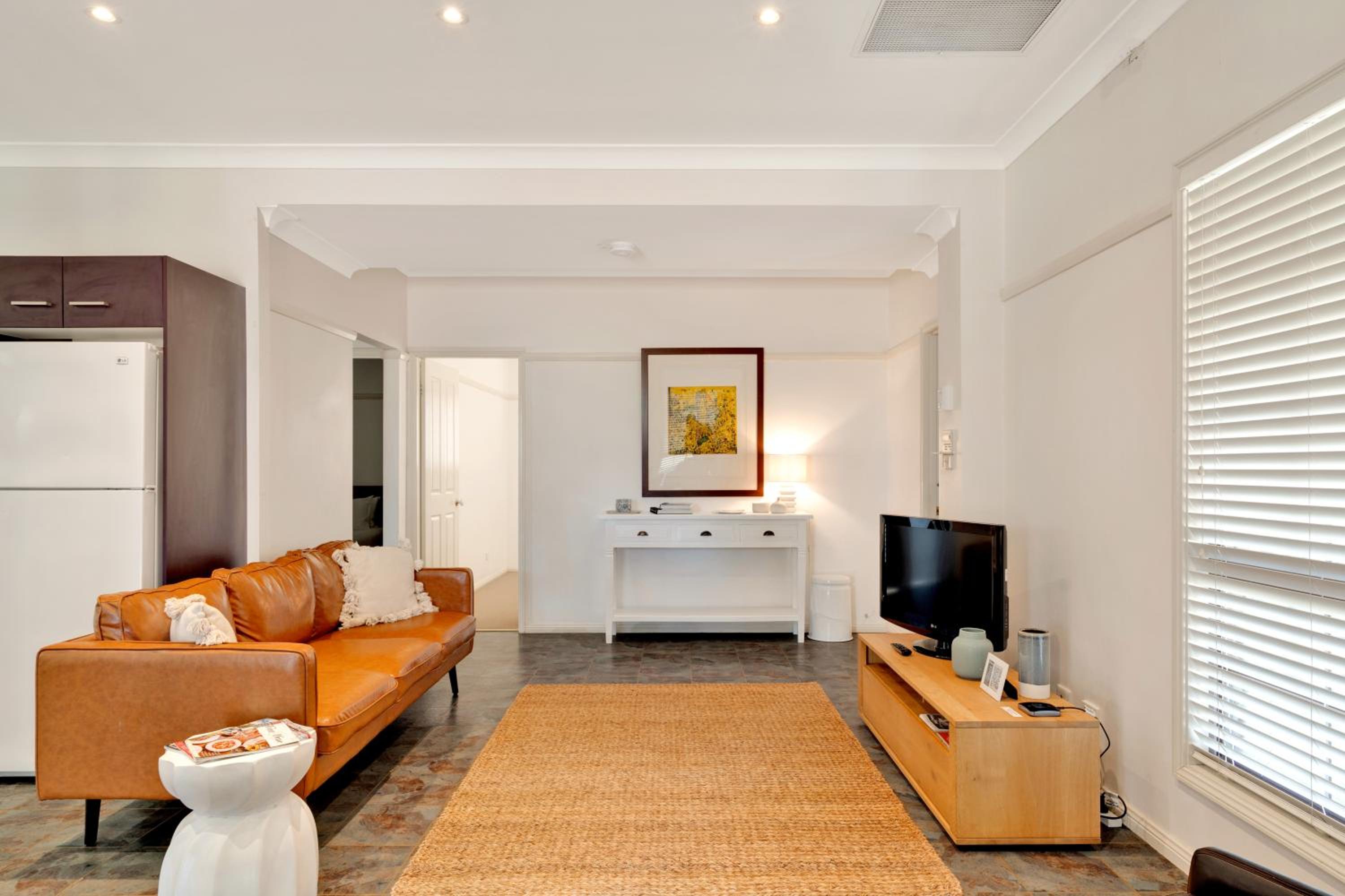 Four-Bedroom Cottage photo 3