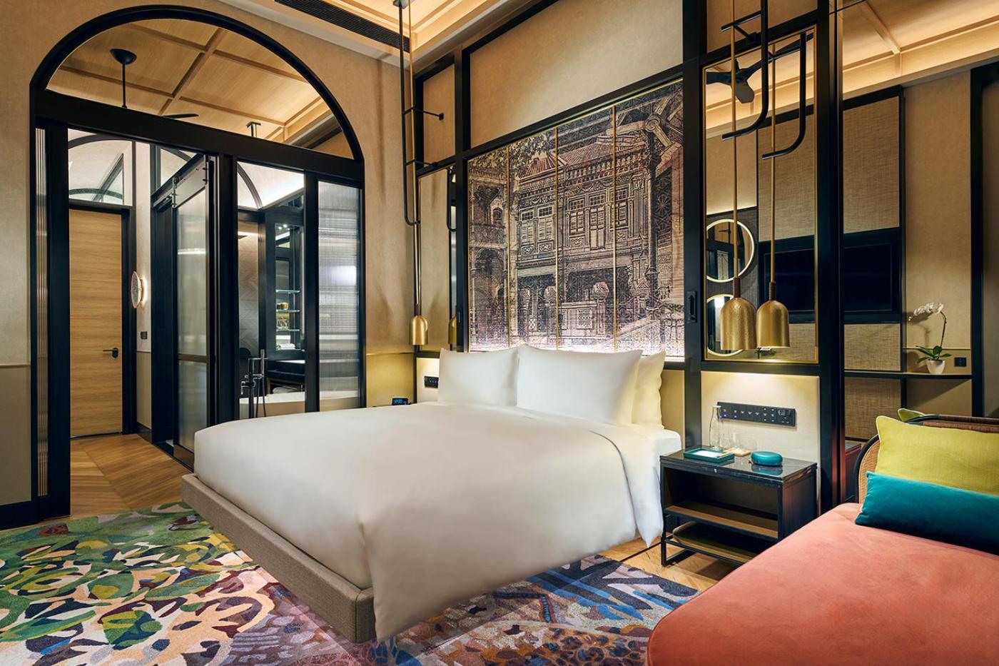Premier King Room with One King Bed and Balcony (Non Smoking)