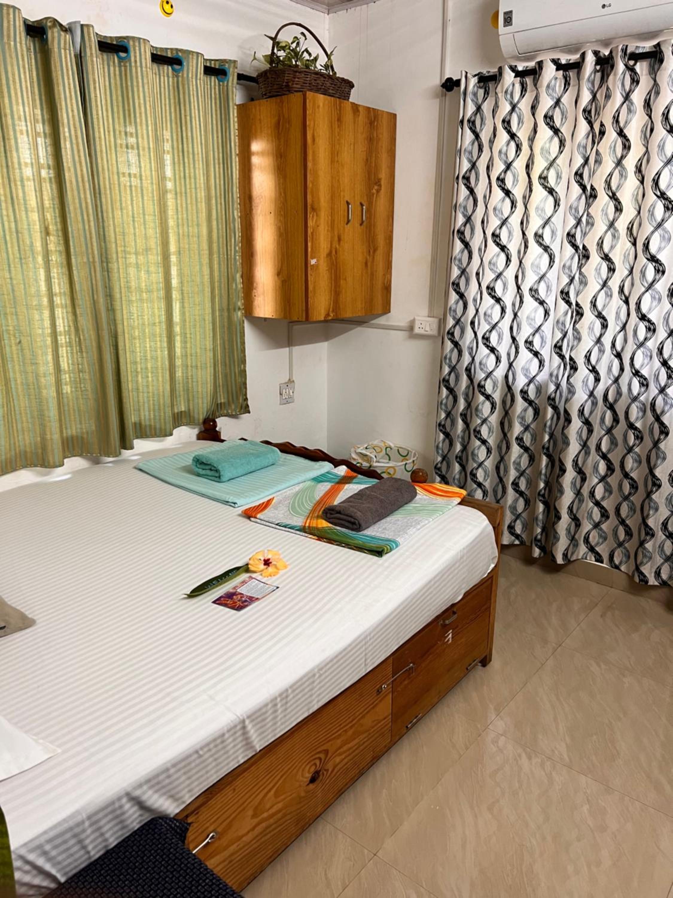 Double Room with Private Bathroom photo 2