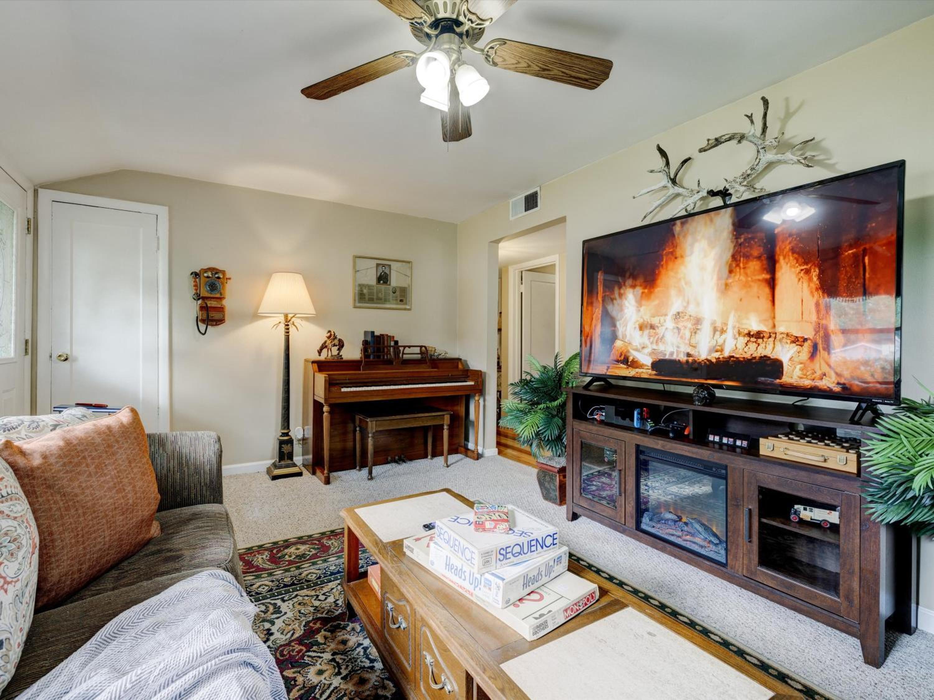 Three-Bedroom House photo 1