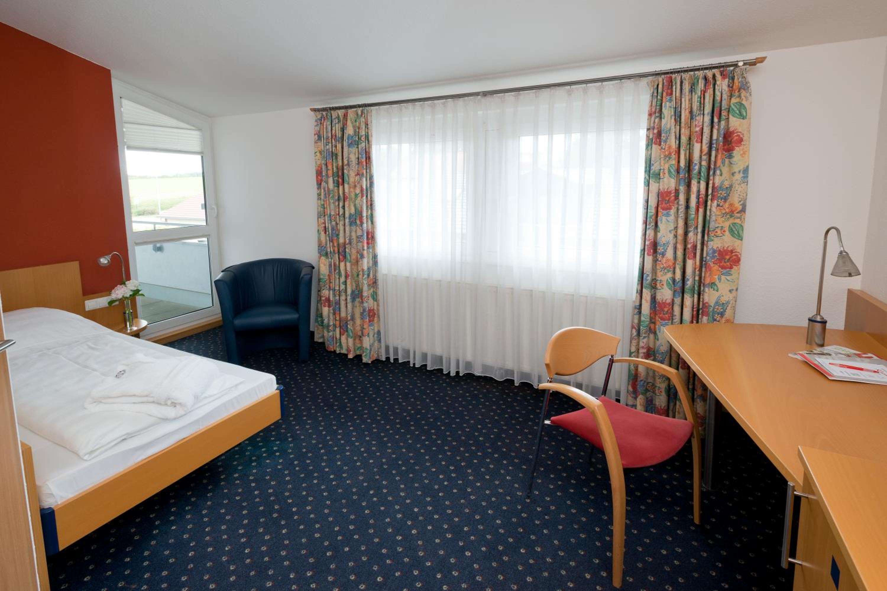 Single Room photo 1