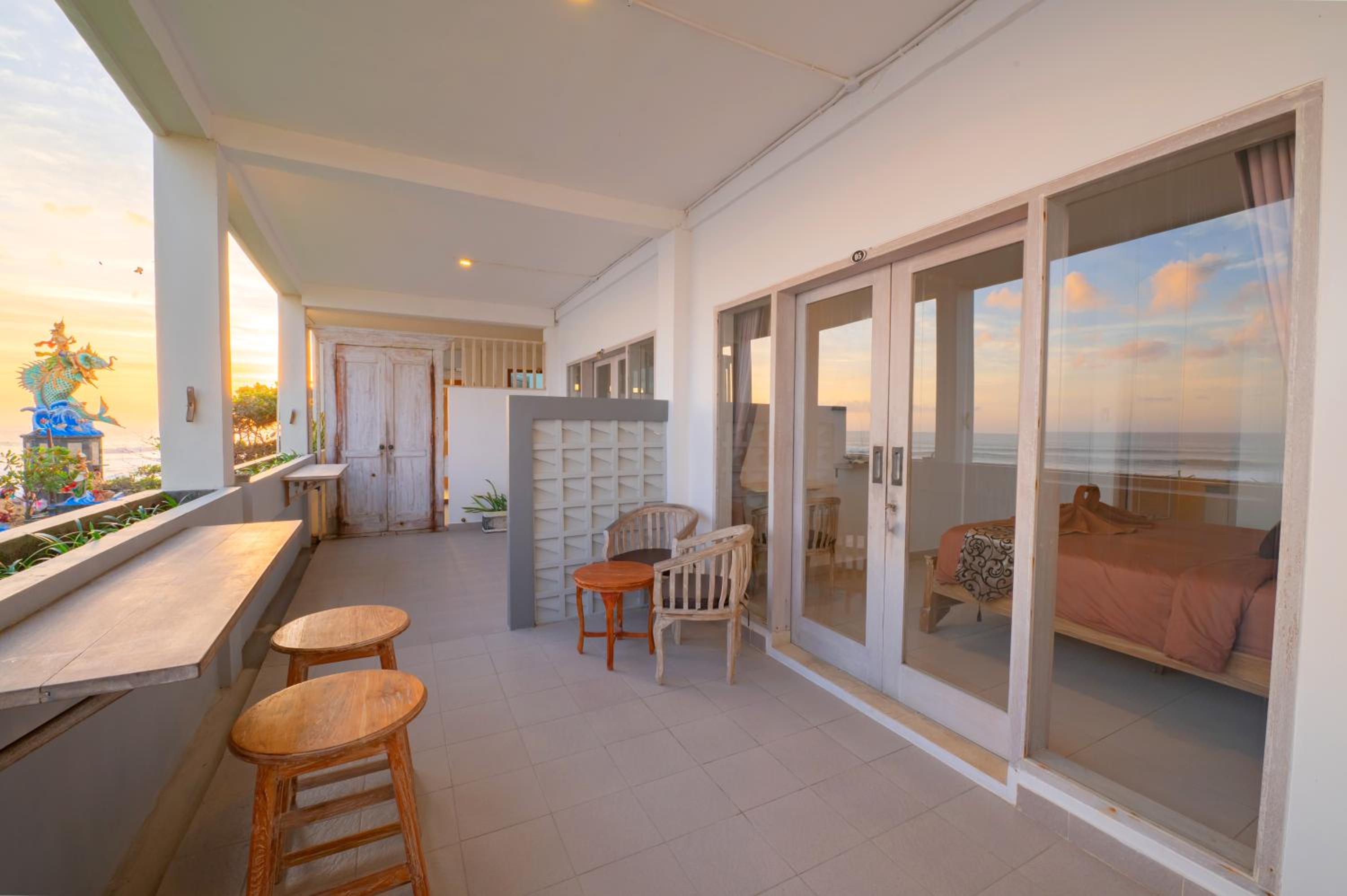 Deluxe Double Room with Ocean View - Photo 20