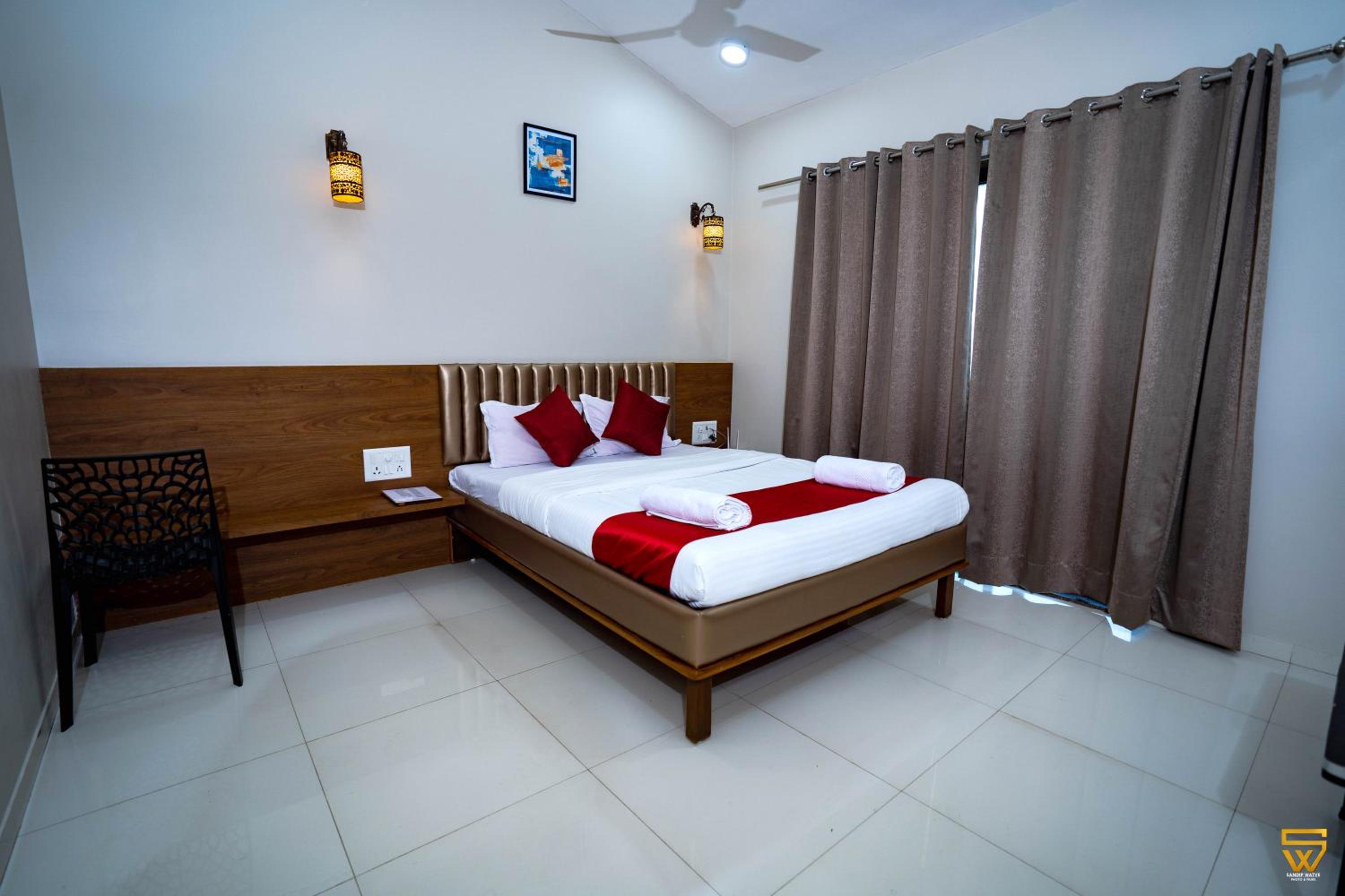 Standard Double Room - Photo 4