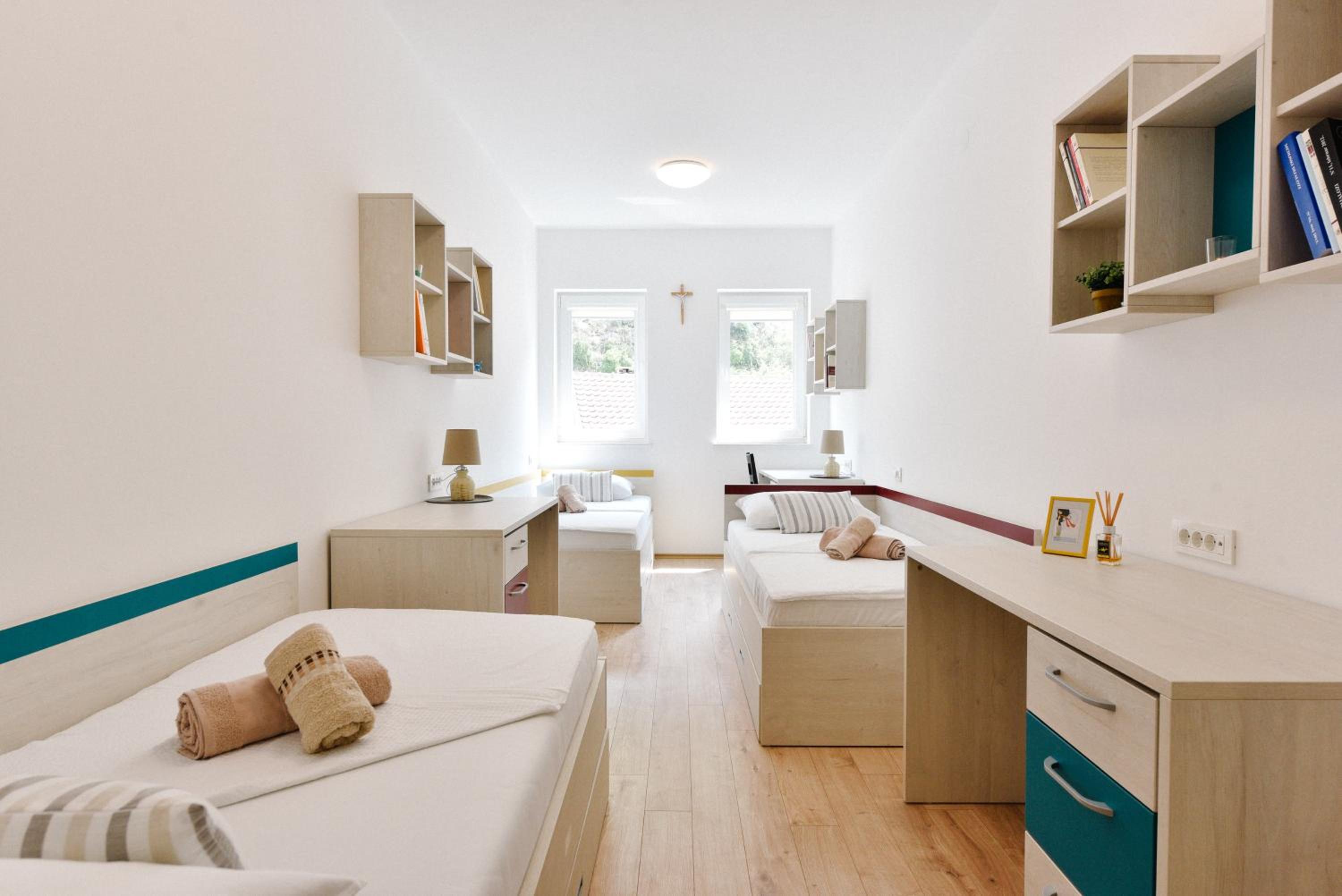 Budget Triple Room photo 2