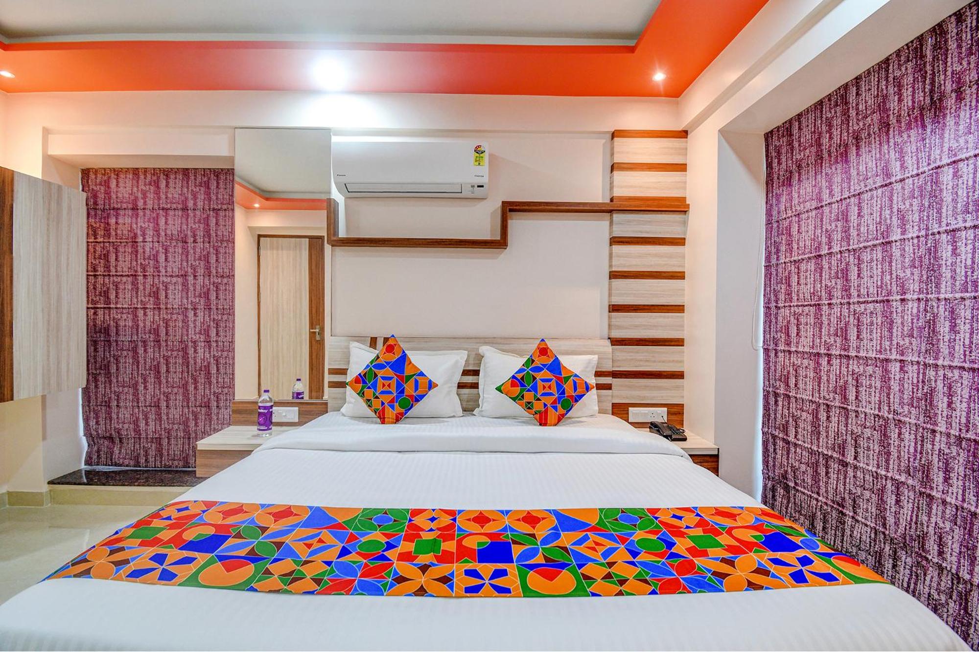 Deluxe Room - Photo 4