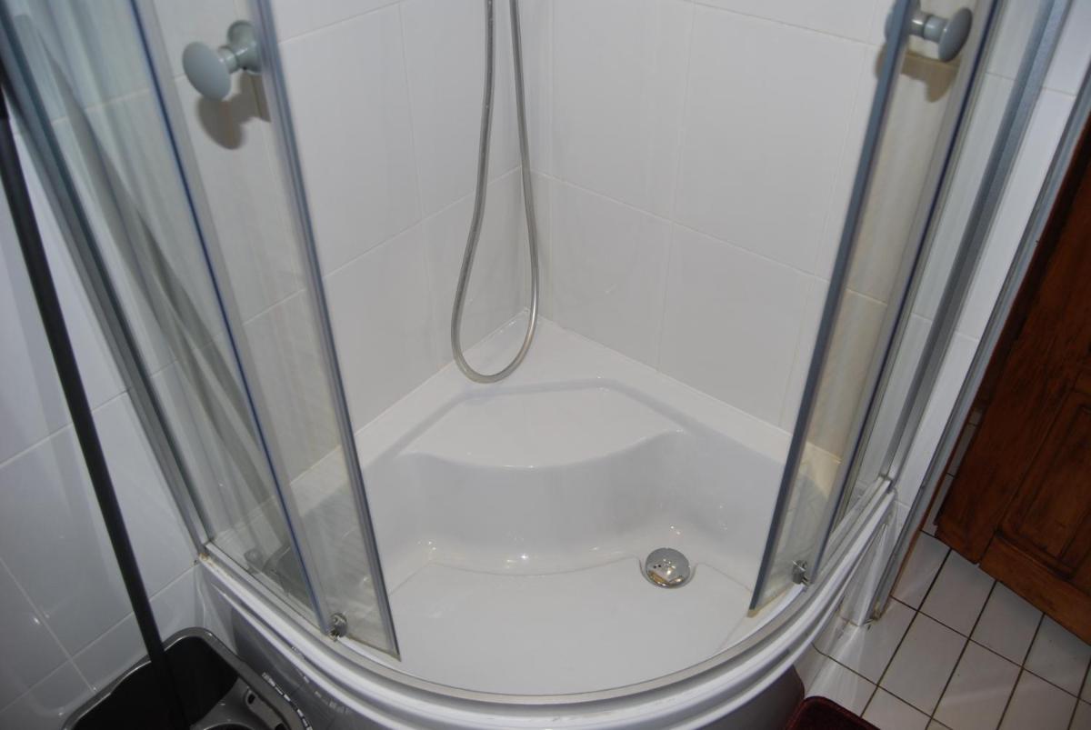 Double Room with Private External Bathroom photo 3
