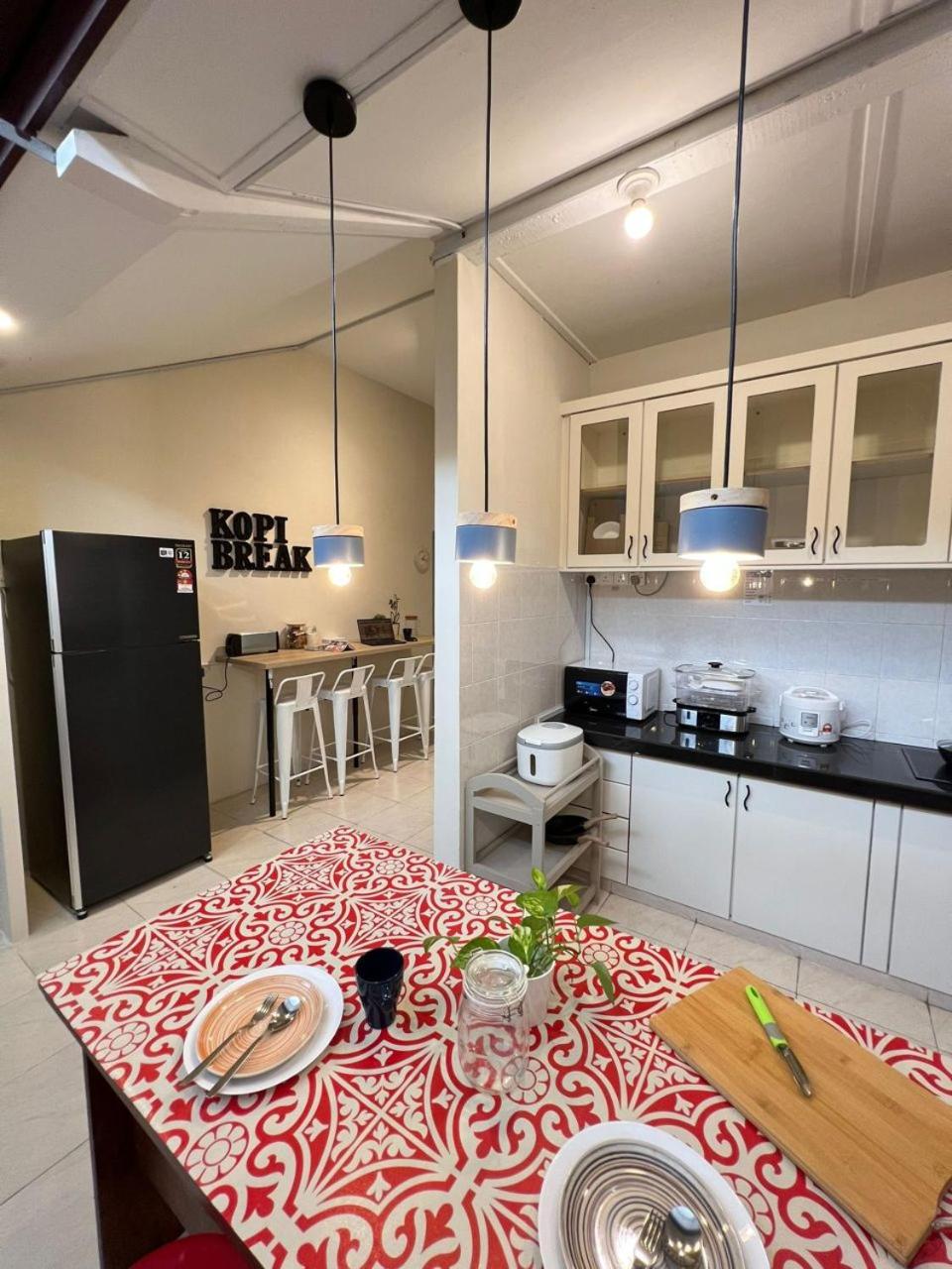 Triple Room with Private Bathroom - Photo 1