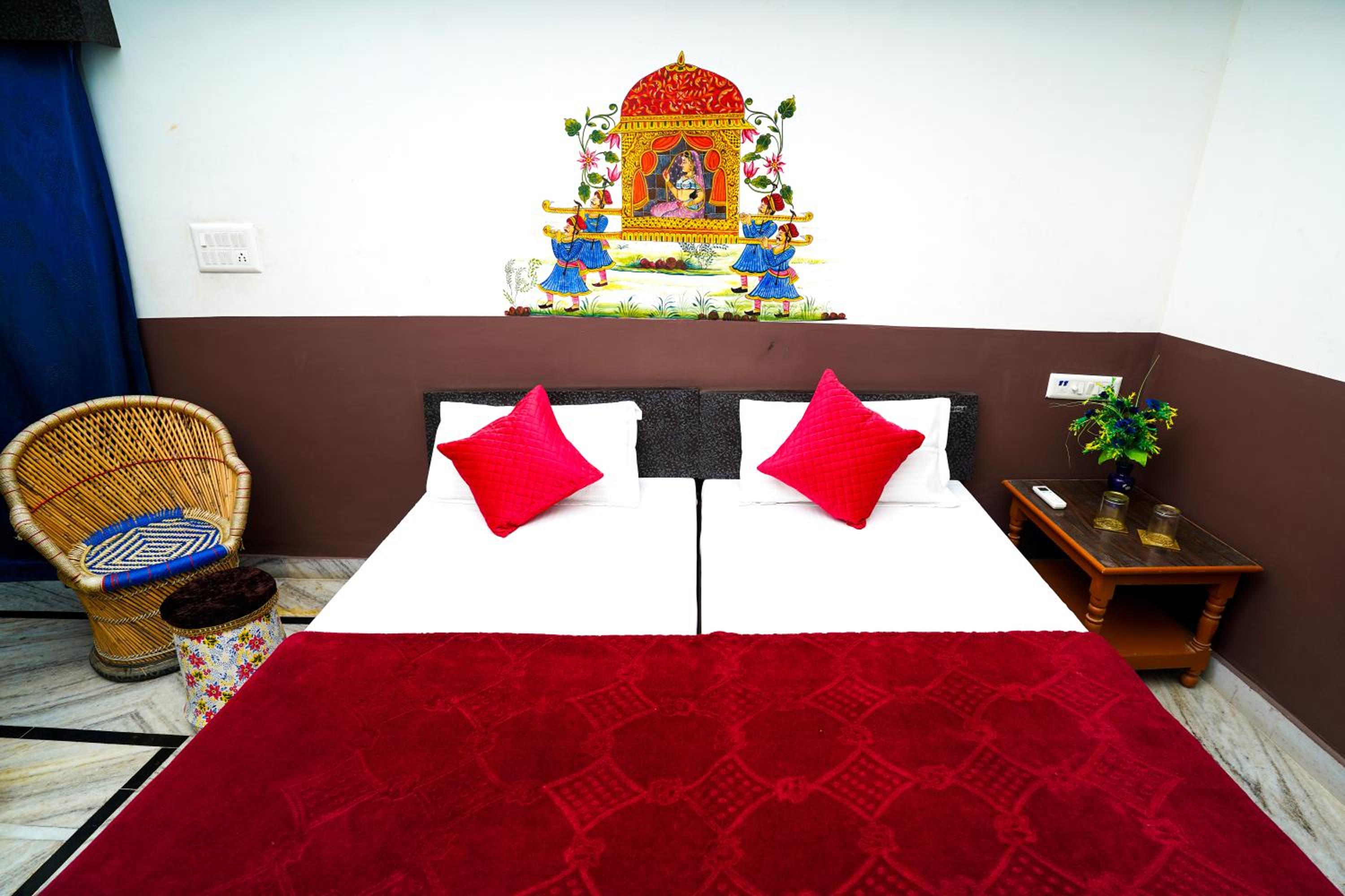 King Room with Mountain View photo 1