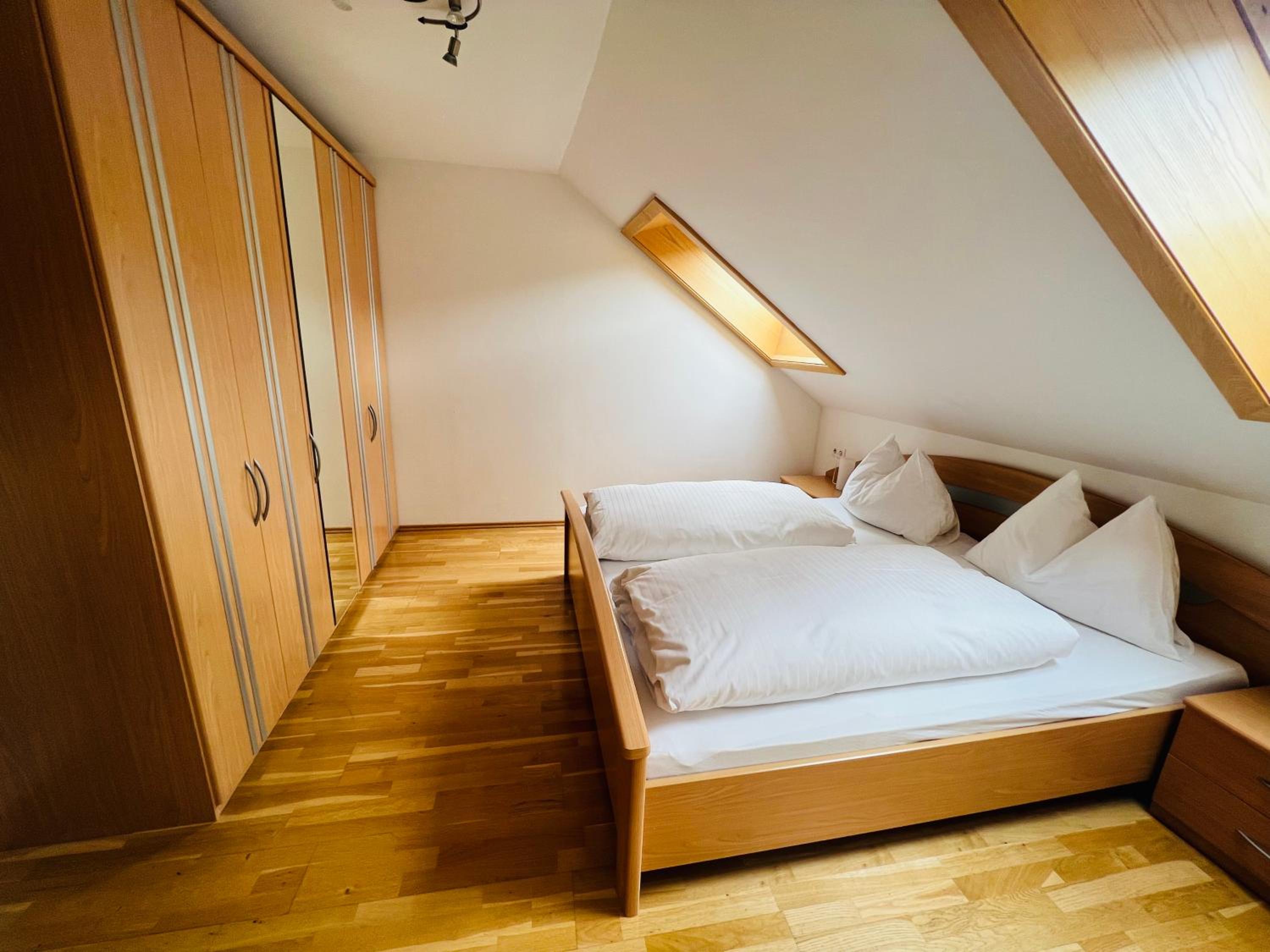 Two-Bedroom Apartment with Balcony photo 1