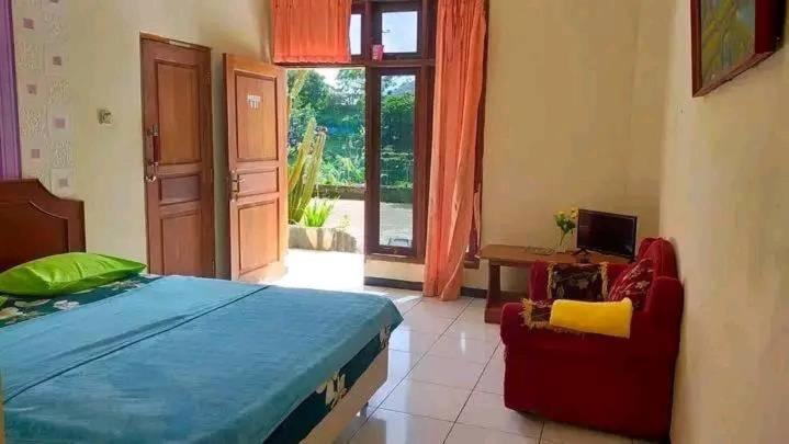 Double Or Twin Room With Private Bathroom