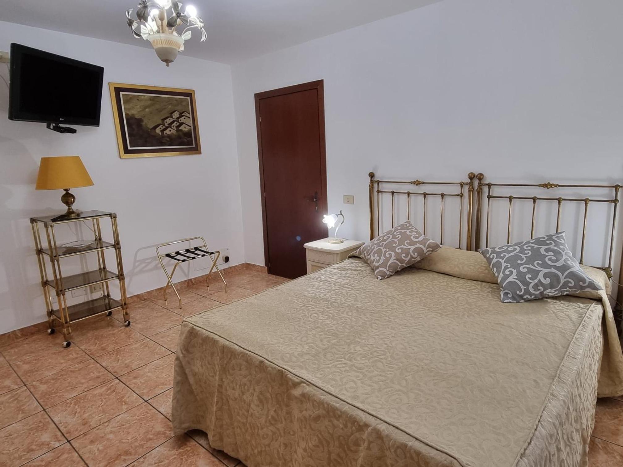Double or Twin Room photo 1