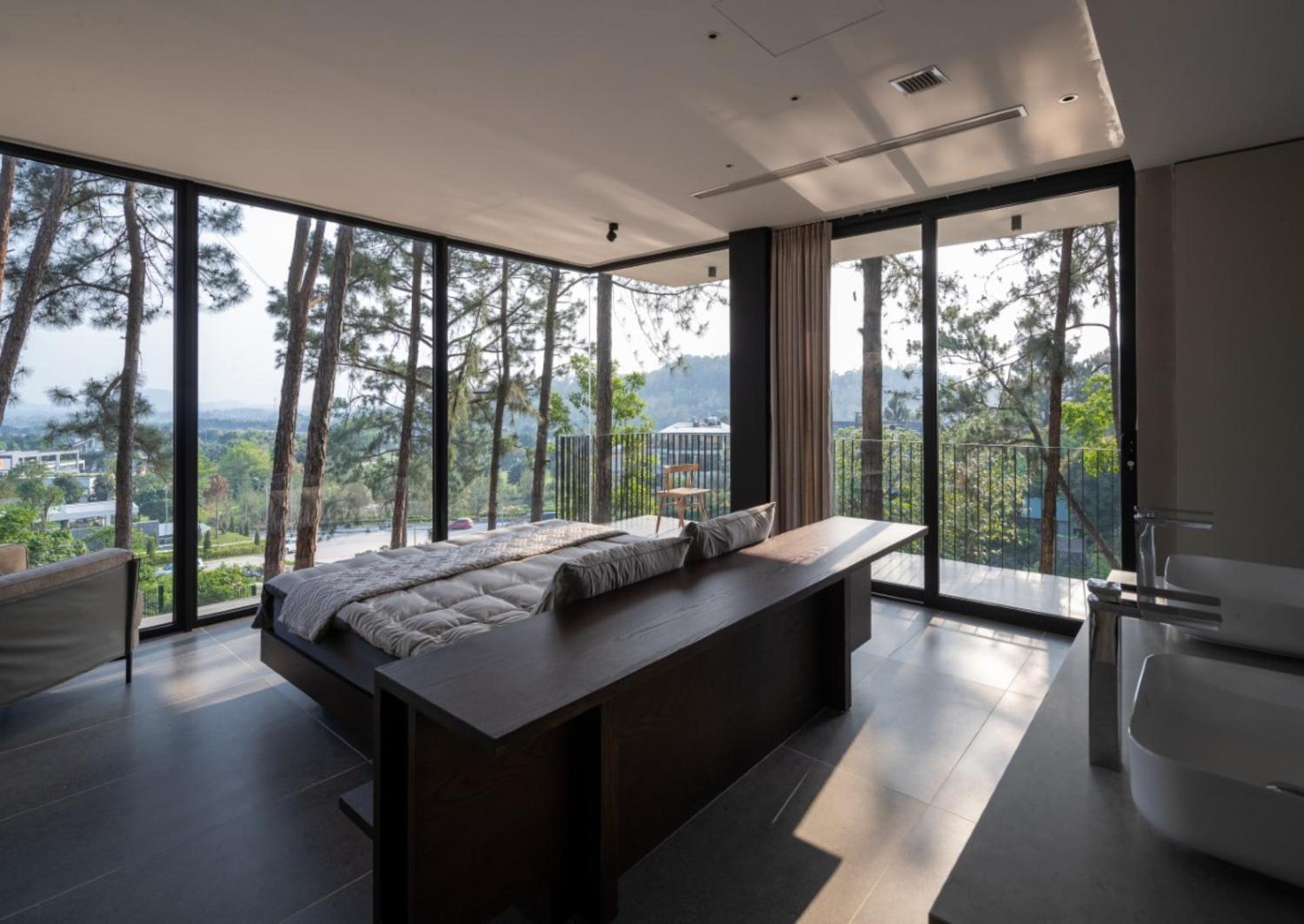 Villa photo 3