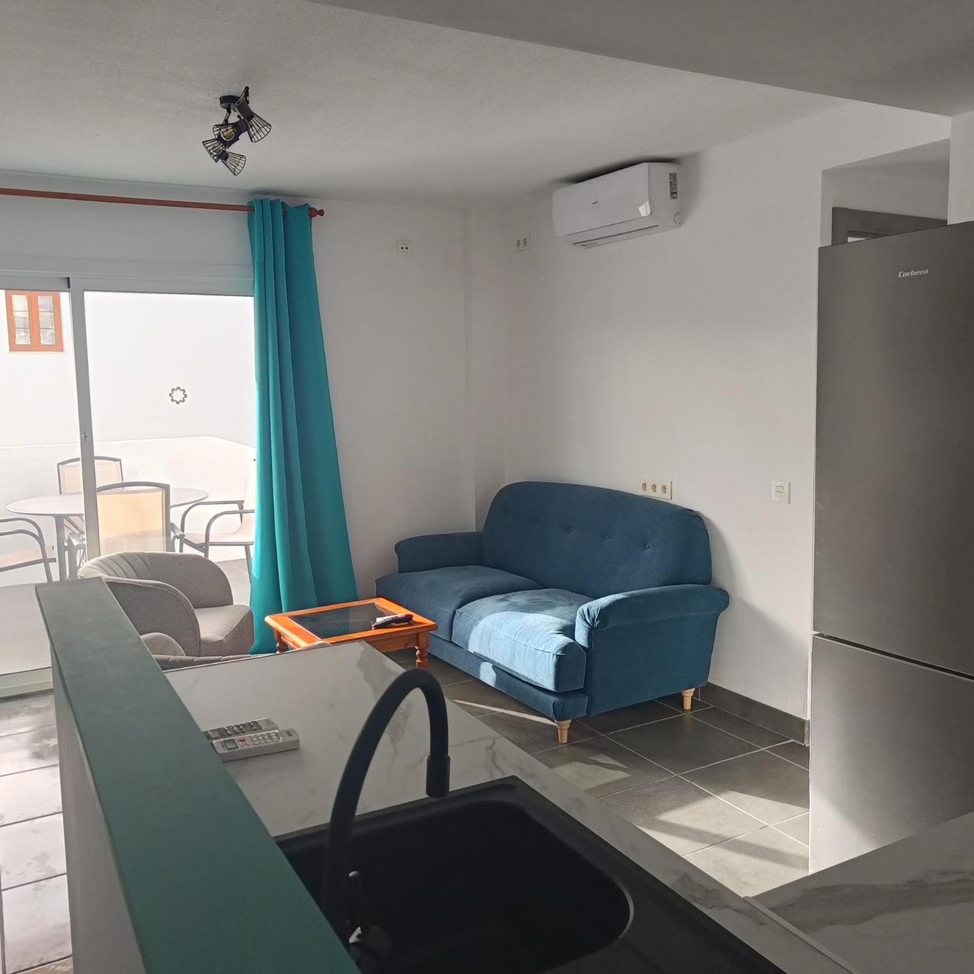 Two-Bedroom Apartment with Sea View photo 2