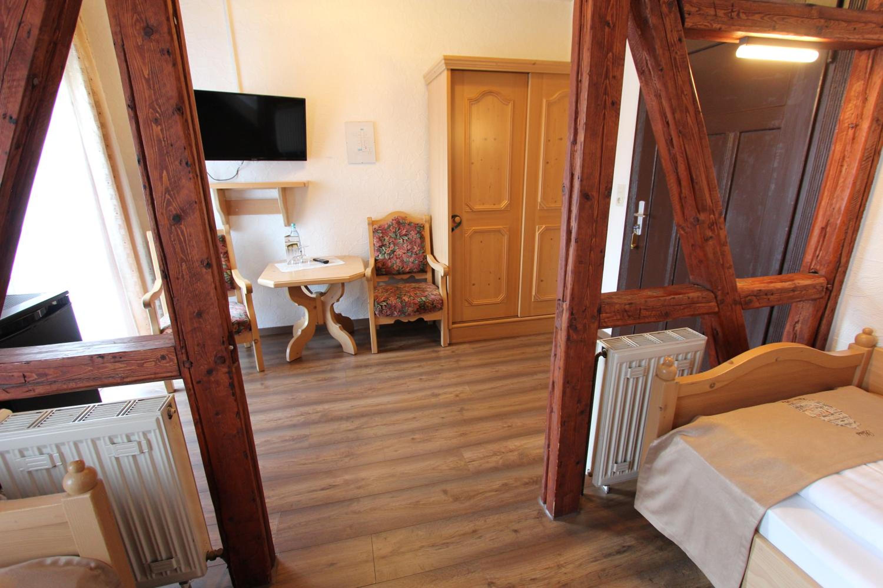 Double or Twin Room with Bathroom photo 2