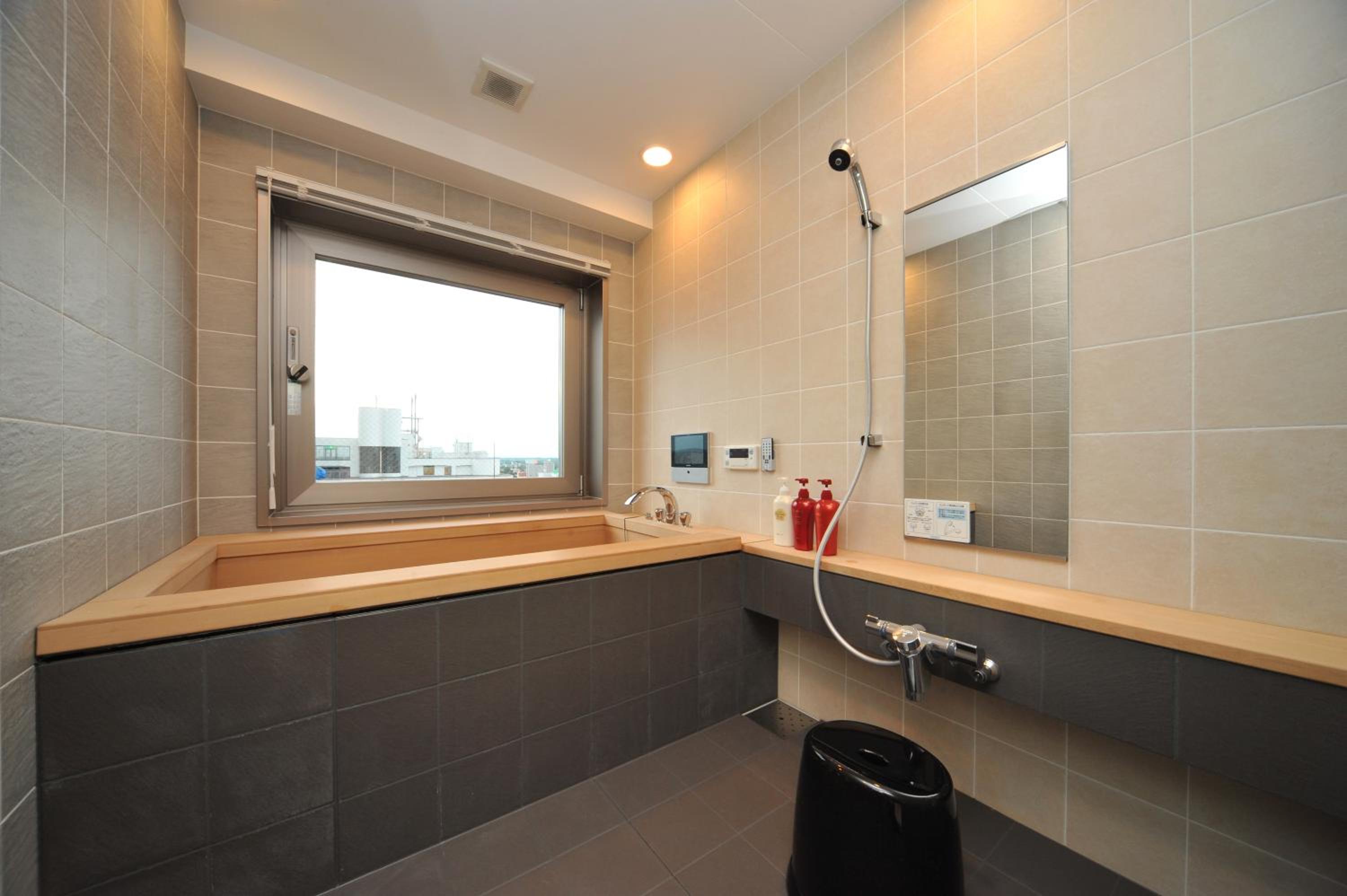 Japanese-Style Twin Room with Private Bath Room- Non-Smoking photo 2