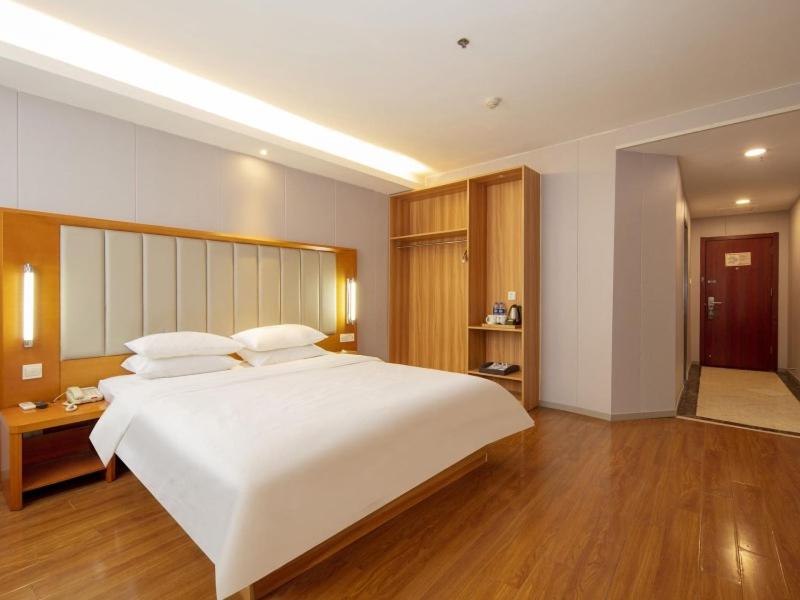 Business Double Room With Inner Window
