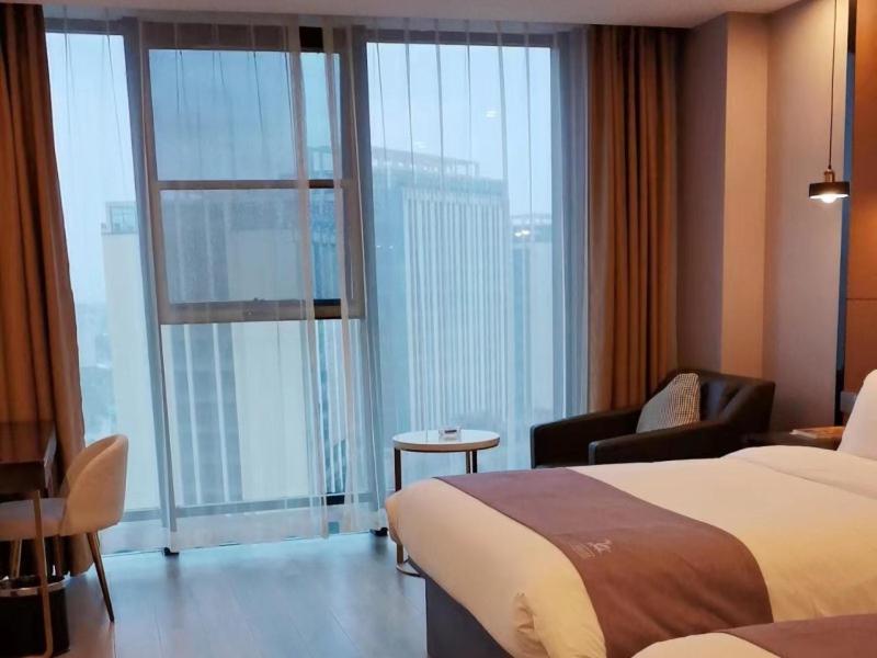 Twin Room With View