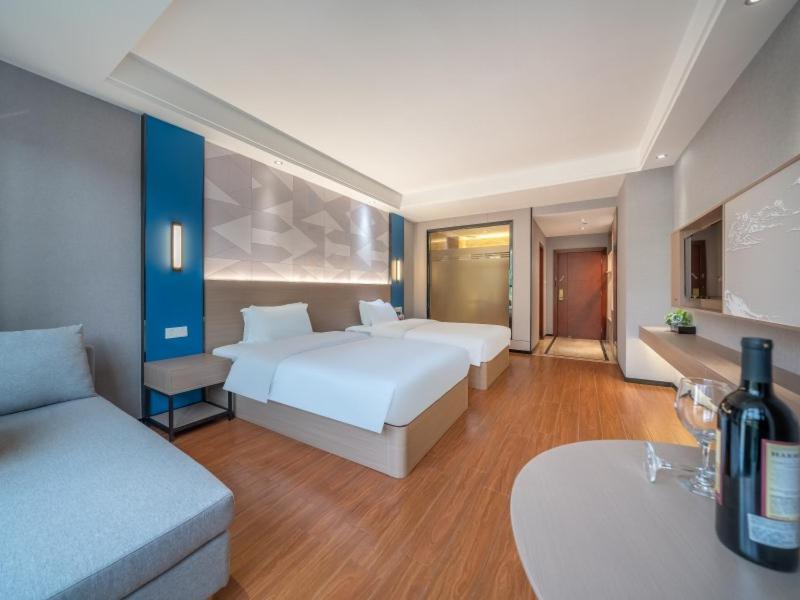 Superior Twin Room photo 1