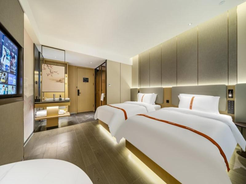 Deluxe Twin Room photo 2