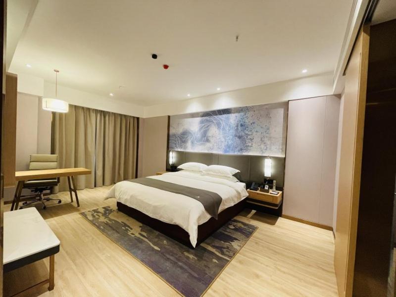 Suite with View