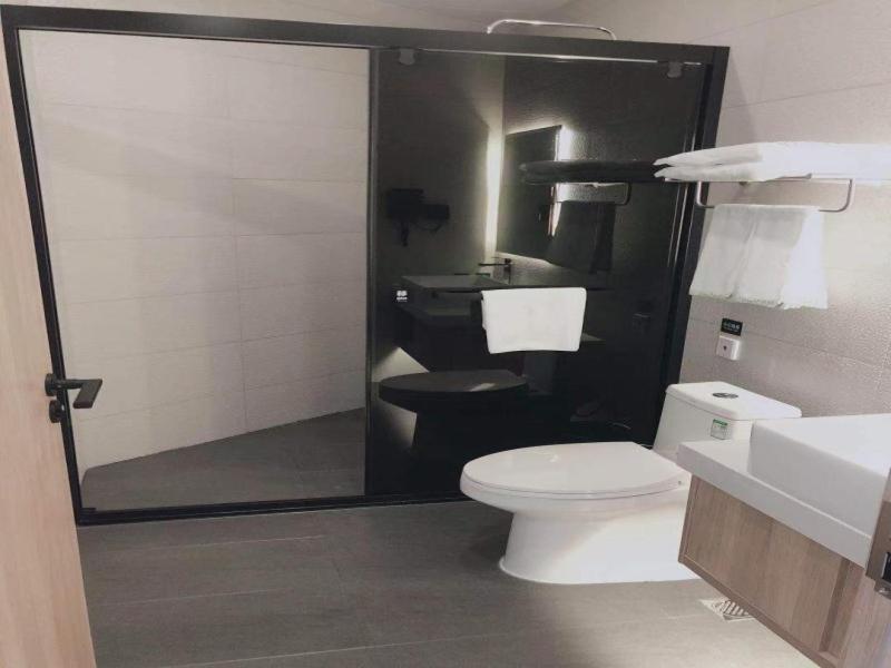Double Room With Mahjong 