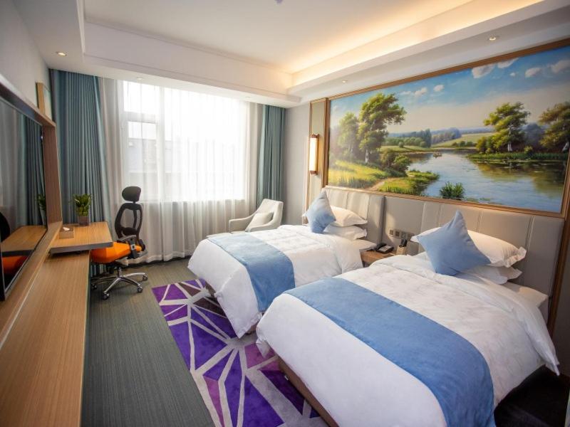 Deluxe Twin Room photo 1