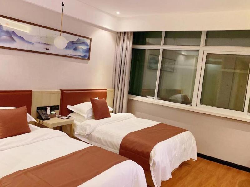 Business Twin Room