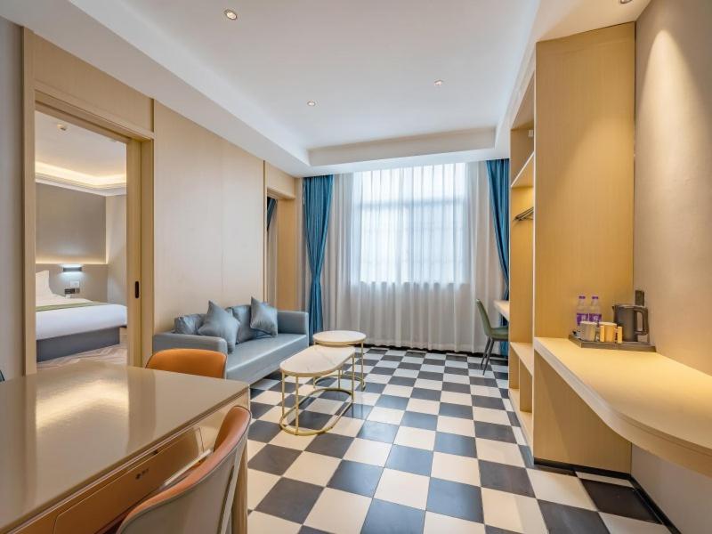 Business Twin Room with Mah-jongg