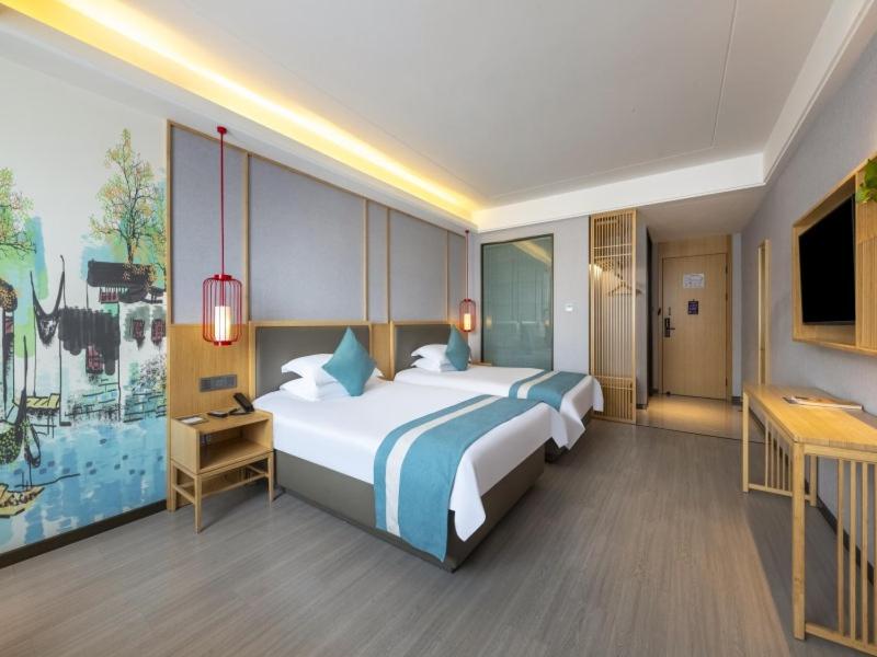 Smart Twin Room photo 2