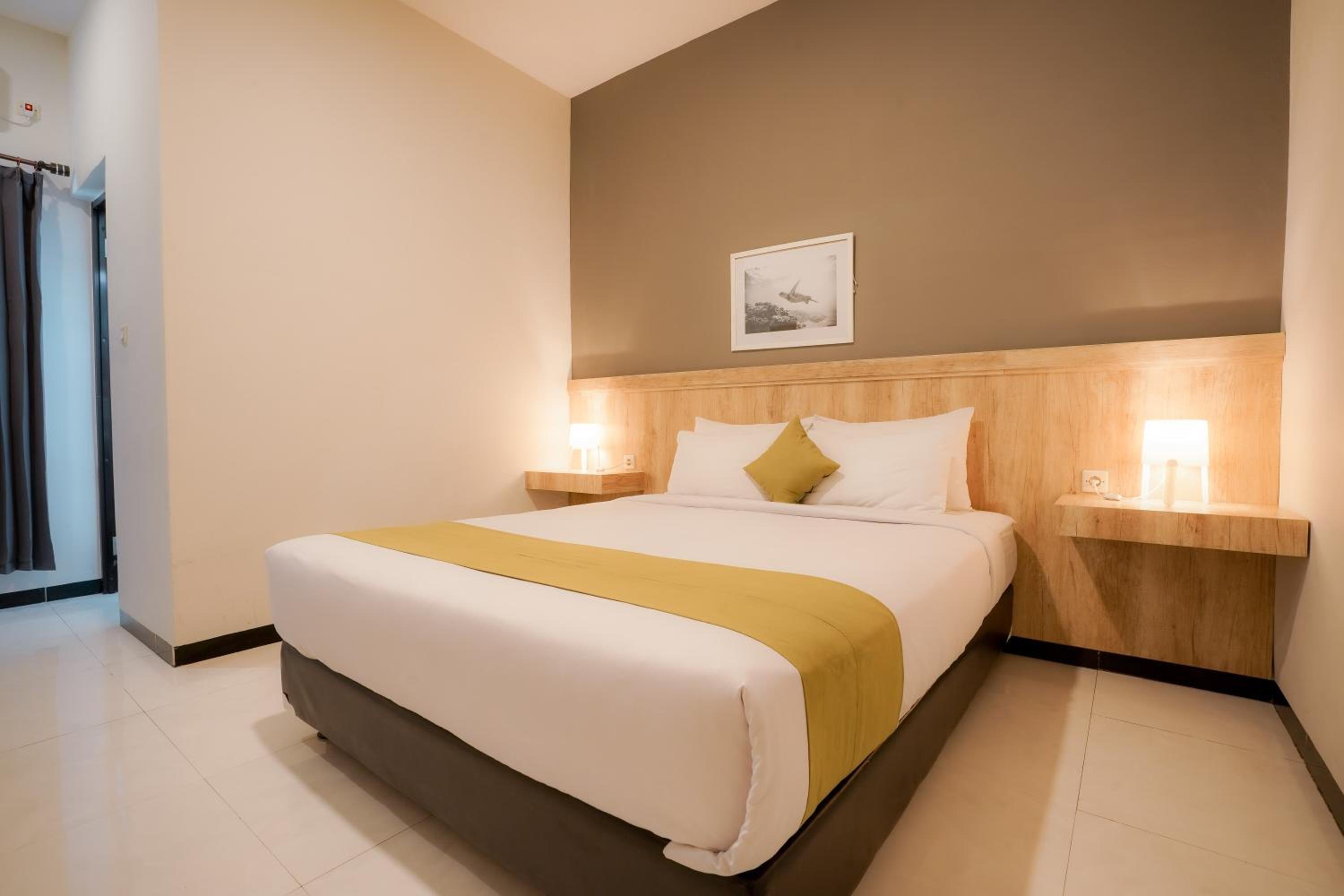 Deluxe Double Room - Photo 1
