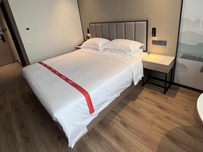 Feature Double Room photo 1