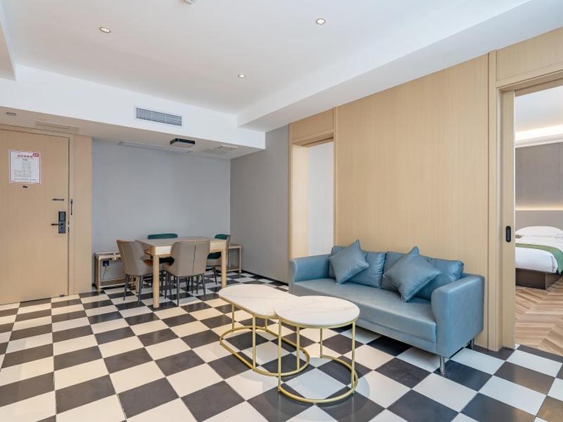 Business Twin Room photo 2