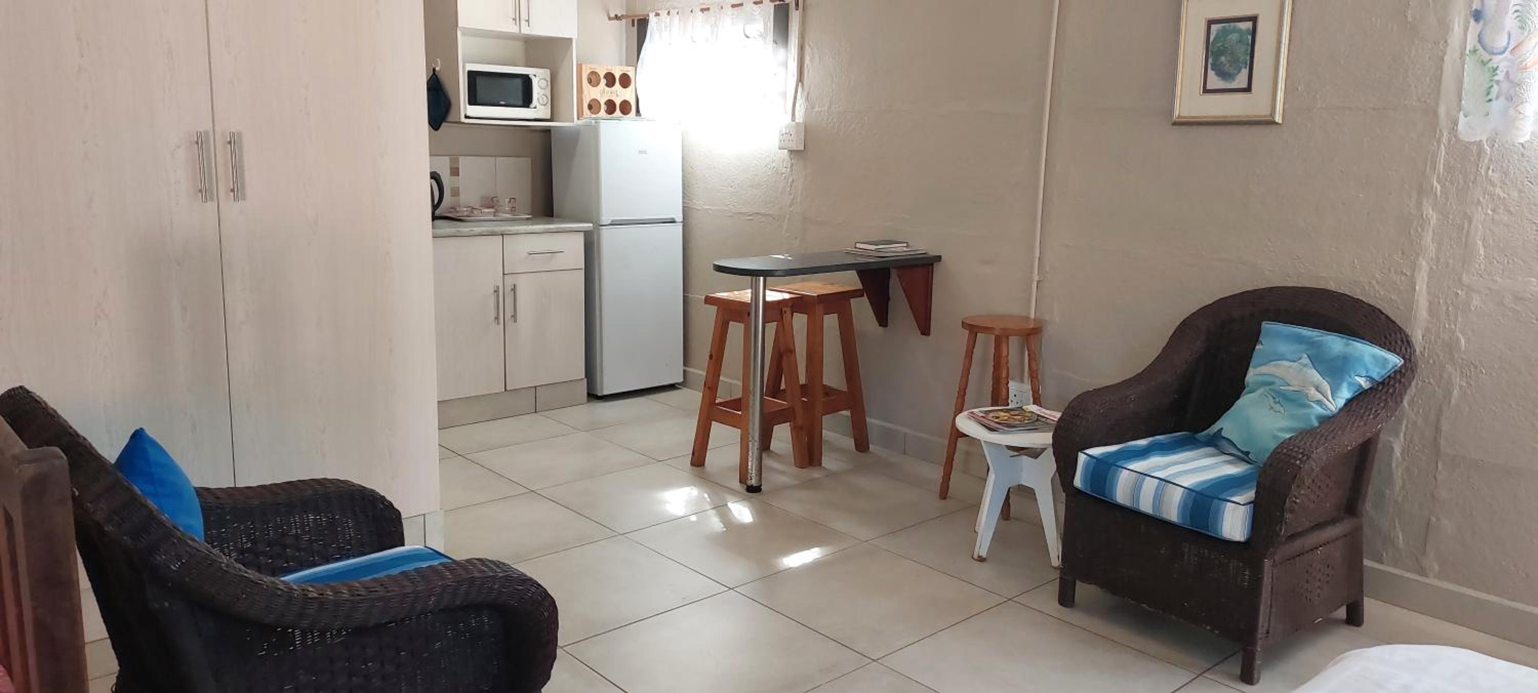 Standard Double Room - Photo 7