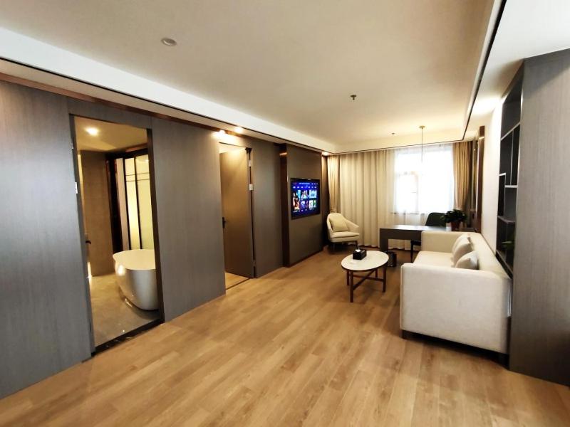 Suite with View