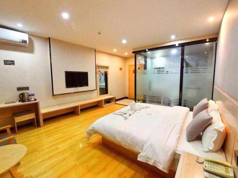 Superior Twin Room photo 2