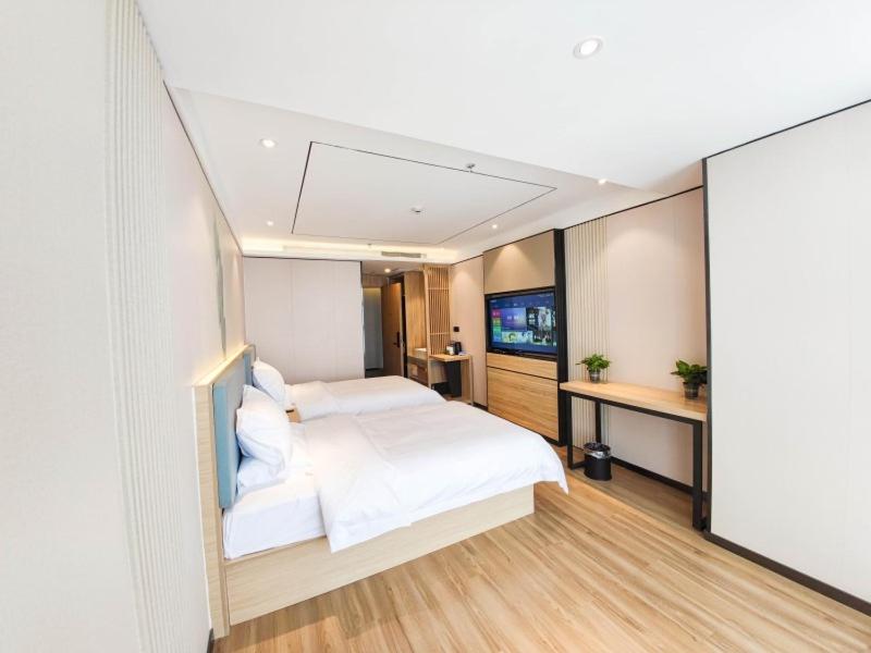 Fresh Twin Room with Inner Window photo 2