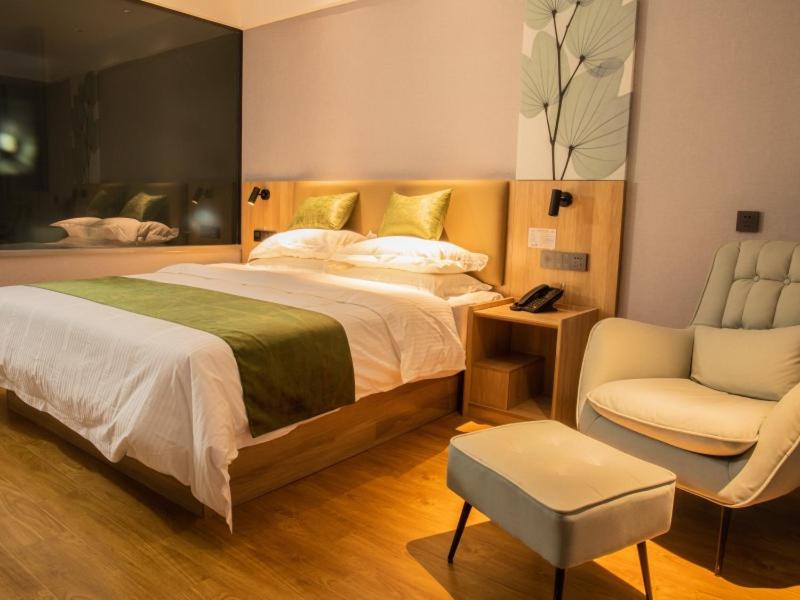 Deluxe Double Room photo 3