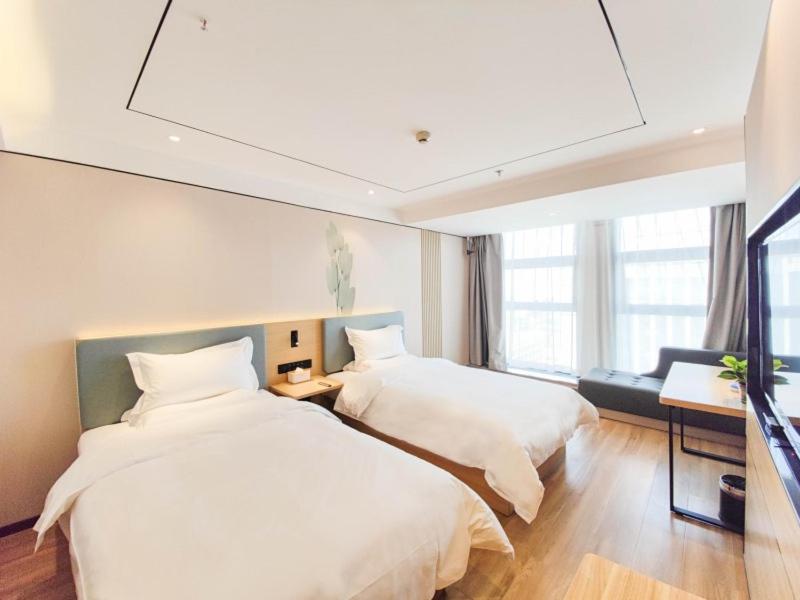 Business Twin Room photo 3