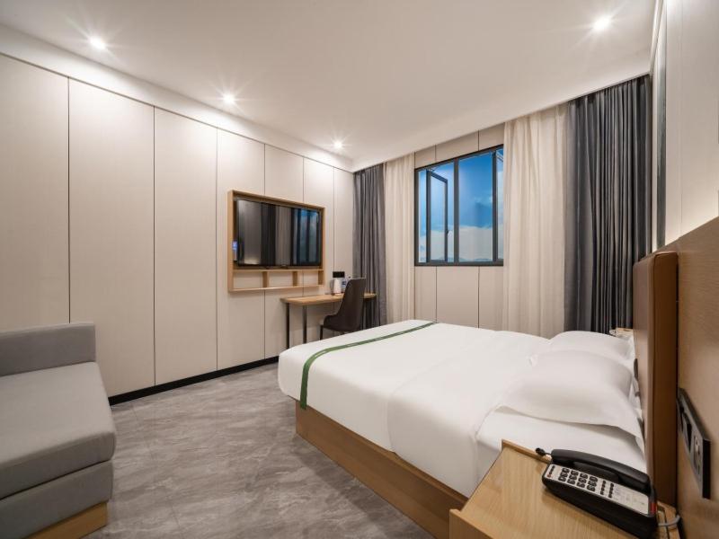 Double Room with View
