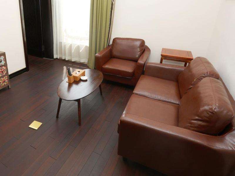 Deluxe Suite photo 3