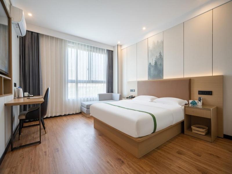 Business Twin Room with Inner Window