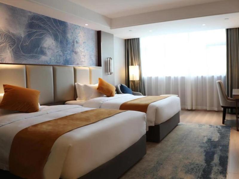 Deluxe Suite photo 3