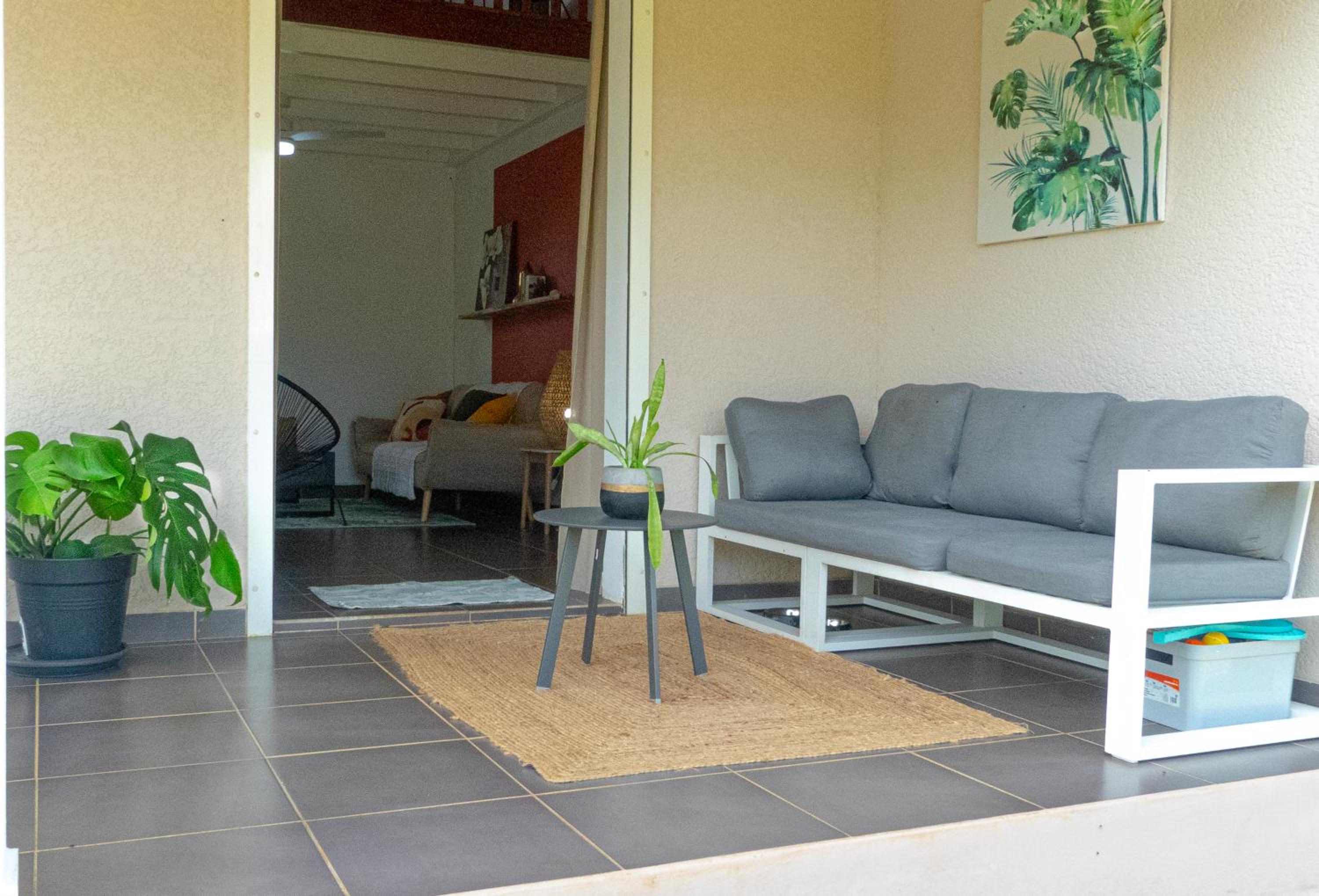 Three-Bedroom House photo 2